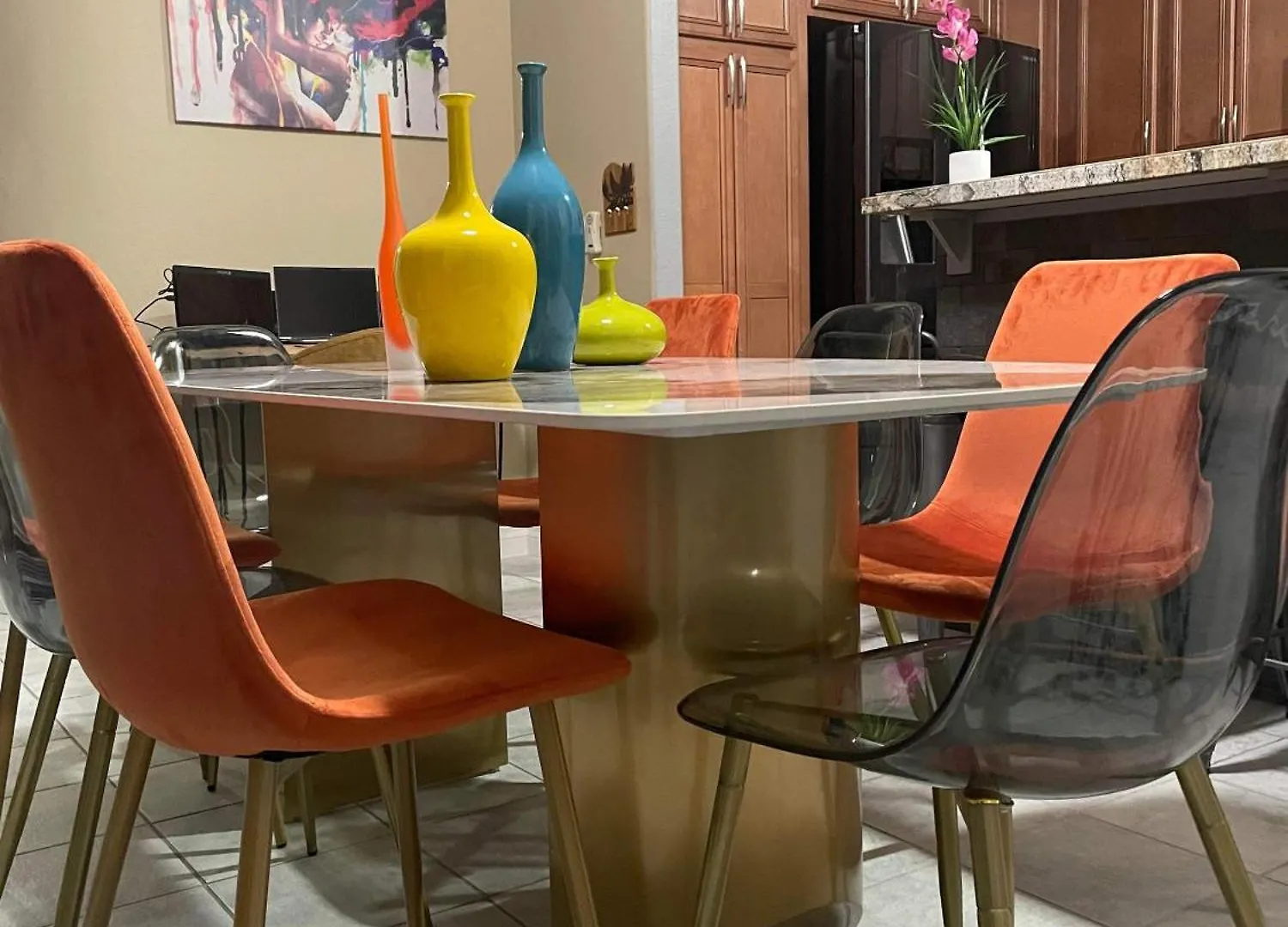 Pet-Friendly, Vibrant Oasis - Colorful Retreat Near Summerlin لاس فيغاس